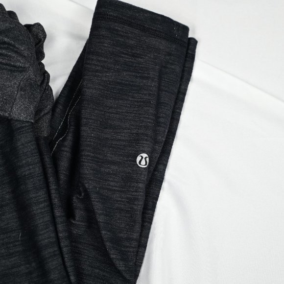 Lululemon Thick Yoga 3/4 Gray Legging High Waist - Picture 3 of 6
